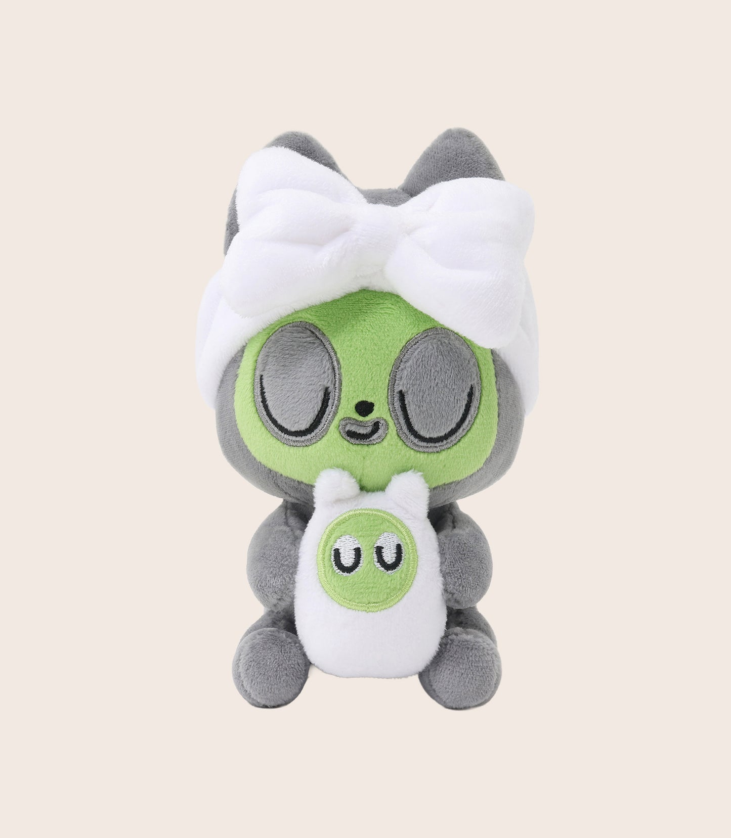 Hakongee 6" Plush - Sitting with Face Mask