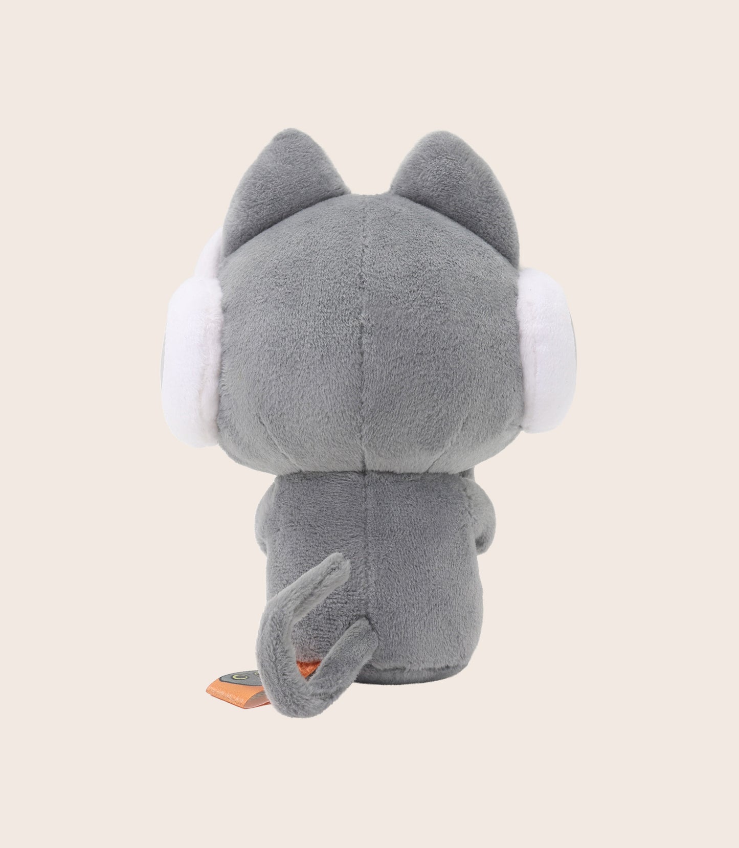 Hakongee 6" Plush - Sitting w/ Headphone