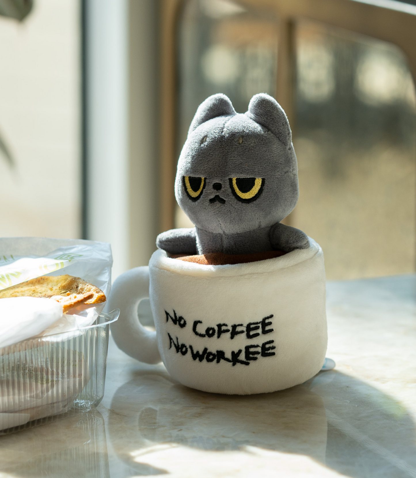 Hakongee 6” Plush - Coffee & Workee Mode